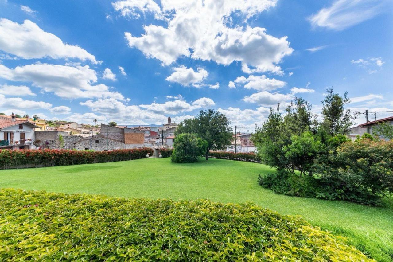 Borgo Antico XIX Sec. Panzió Gesturi Kültér fotó